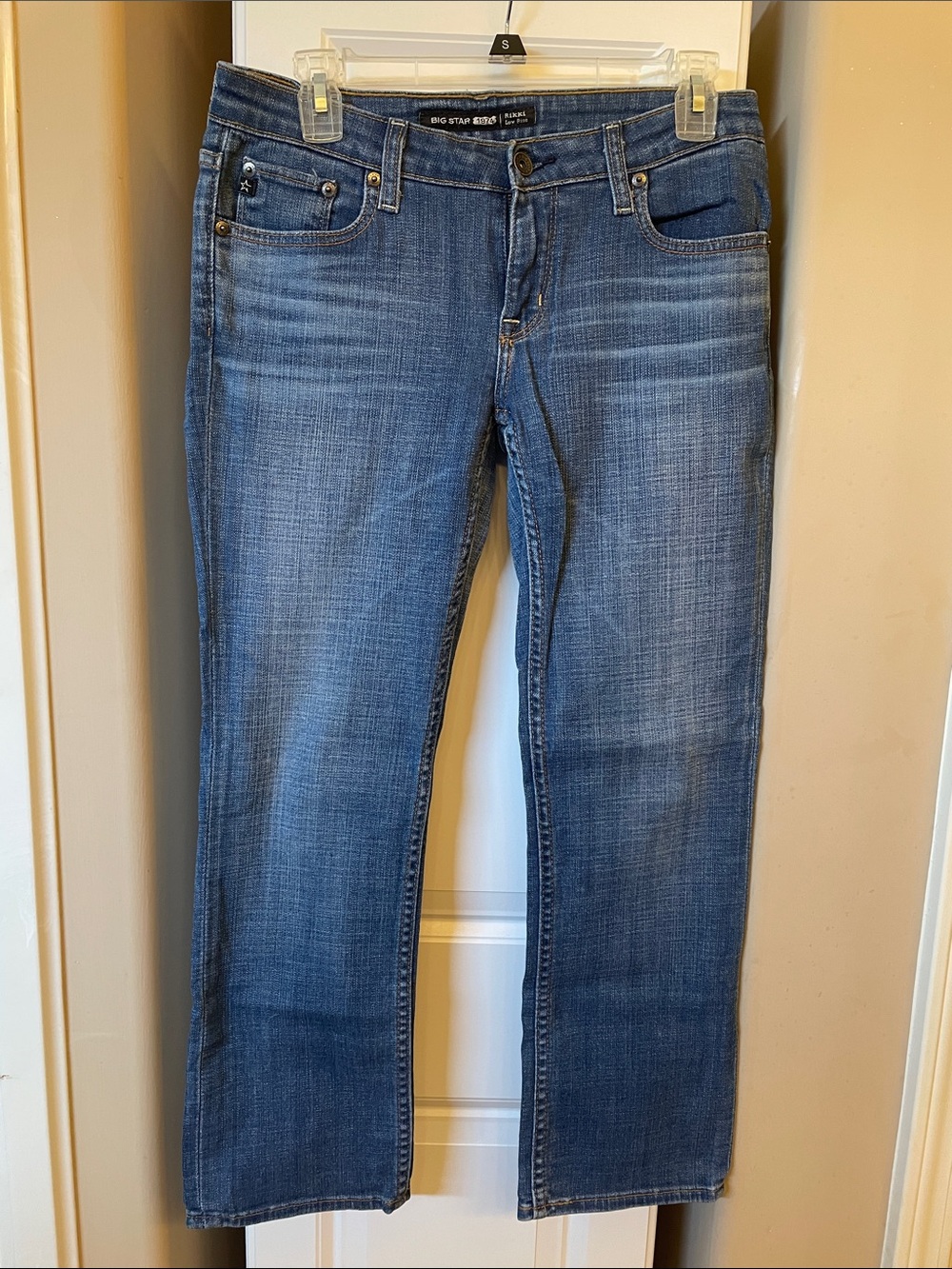 Big Star Women's Medium Blue cropped Jeans